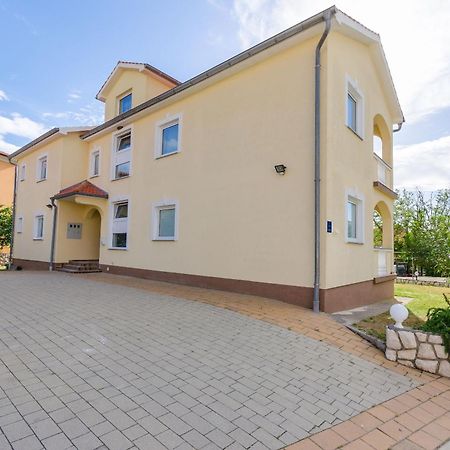 Apartments Alex Lopar Exterior photo