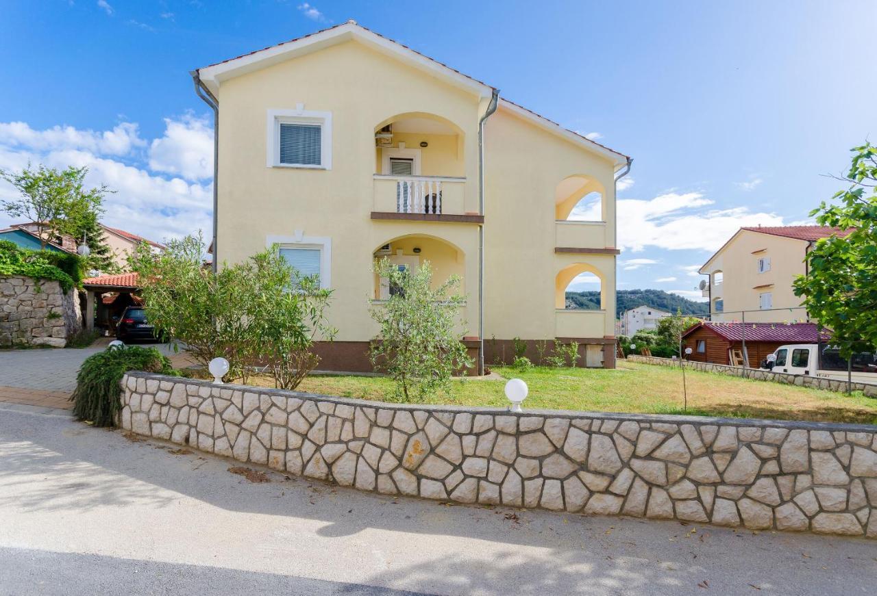 Apartments Alex Lopar Exterior photo